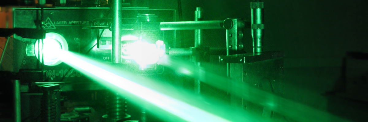 Green laser in use in a laboratory environment